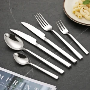 Silver Fork Spoon Knife Set Mirror Polish Comfortable Silverware Stainless Steel Flatware Set Wedding Cutlery Set