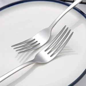 High Quality Stainless Steel Cutlery Set Gold Fork and Polished PP Spoon for Coffee Mugs for Camping and Hotels