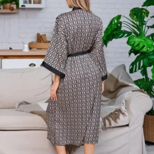 Women's 2 Pieces Luxury Letter Print Cool Ice Silk Pajamas Shorts-sleeved Cardigan Robe Female Casual Home Clothes Night-robe