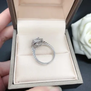 S925 Silver Rhodium Plated 2ct D VVS Round Cut Moissanite Diamond Women Engagement Wedding Ring