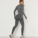 High Quality Women Seamless Breathable Long Sleeve Yoga Sportswear Clothing Gym Clothing Fitness Yoga
