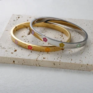 Statement Stainless Steel Jewellery Waterproof 18K Gold Plated Hypoallergenic Colorful Enamel Heart Flower Cuff Bangle for Women