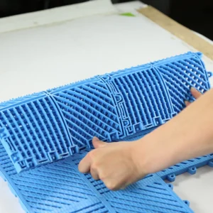 Pure PVC Soft Plastic Non-Slip Entrance Mats Interlocking Indoor Bath Tub Flooring Solid Vinyl Grid Shower Bath Tile Bathroom