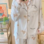 Long Sleeve Cartoon Bear Print Pajama Set, Women’s Cute Lapel Blouse Top & Elastic Waistband Pants for Loungewear & Sleepwear