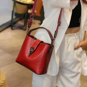 Real Oil Wax Leather Women's Bucket Bag Casual and Simple Handbag Large Capacity Ladies Cowhide Fashionable Crossbody Tote Bag