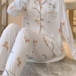 Long Sleeve Cartoon Bear Print Pajama Set, Women’s Cute Lapel Blouse Top & Elastic Waistband Pants for Loungewear & Sleepwear