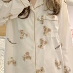 Long Sleeve Cartoon Bear Print Pajama Set, Women’s Cute Lapel Blouse Top & Elastic Waistband Pants for Loungewear & Sleepwear