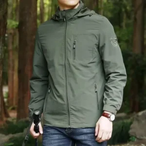 Men Outdoor Windproof Hiking Jackets Spring Autumn Thin Casual Jackets New Men Hooded Mesh Coats Quality Male Fit Windbreaker