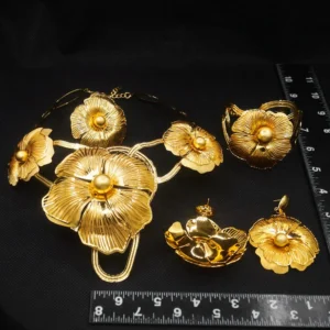 Zhuerrui Fashion Charm Gilt Jewelry Set Vintage Delicate Large Flower Modeling Pakistan Noble Mother's Day Gift SetNH00086